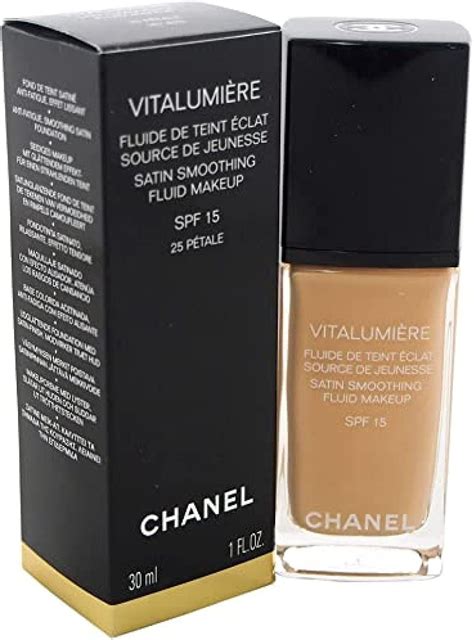 chanel vitalumiere pétale 25|Chanel vitalumiere aqua beige rose.